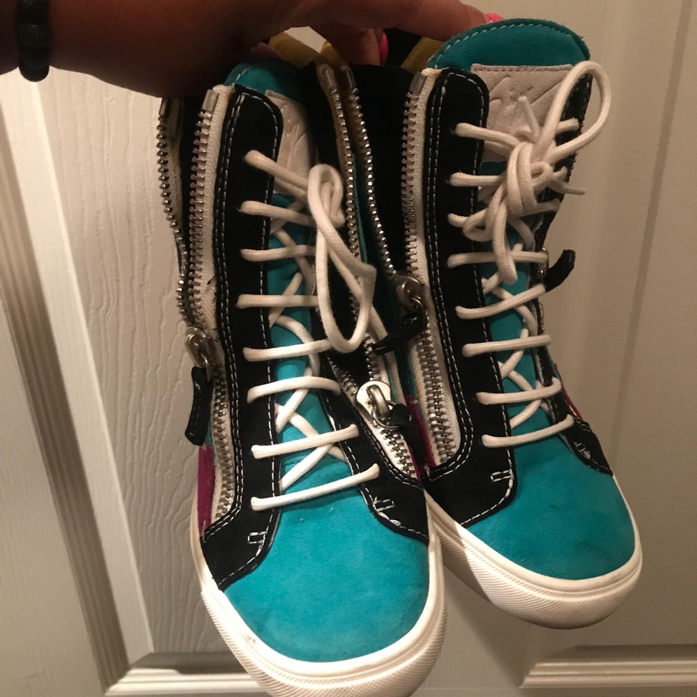 Authentic shoes